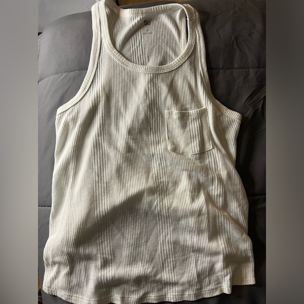SO knit tank top | size: medium loose fitting,, cute as a cover up for summer!!